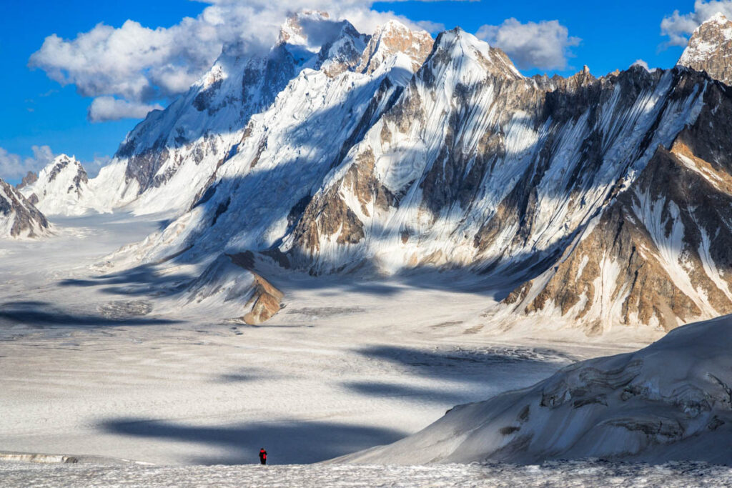 snow-lake-montain-360adventurespakistan